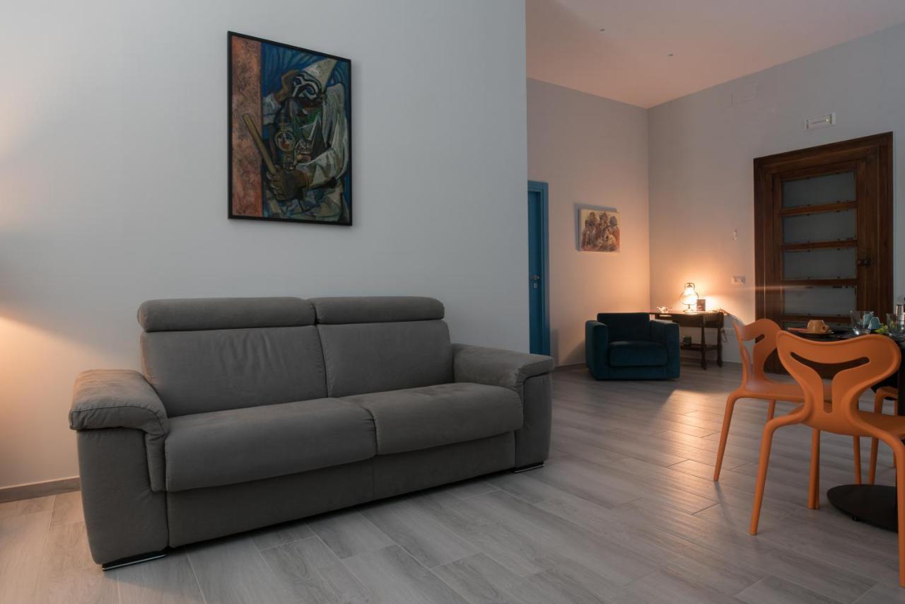 The Luxury Erica'S Apartment Neapel Exterior foto