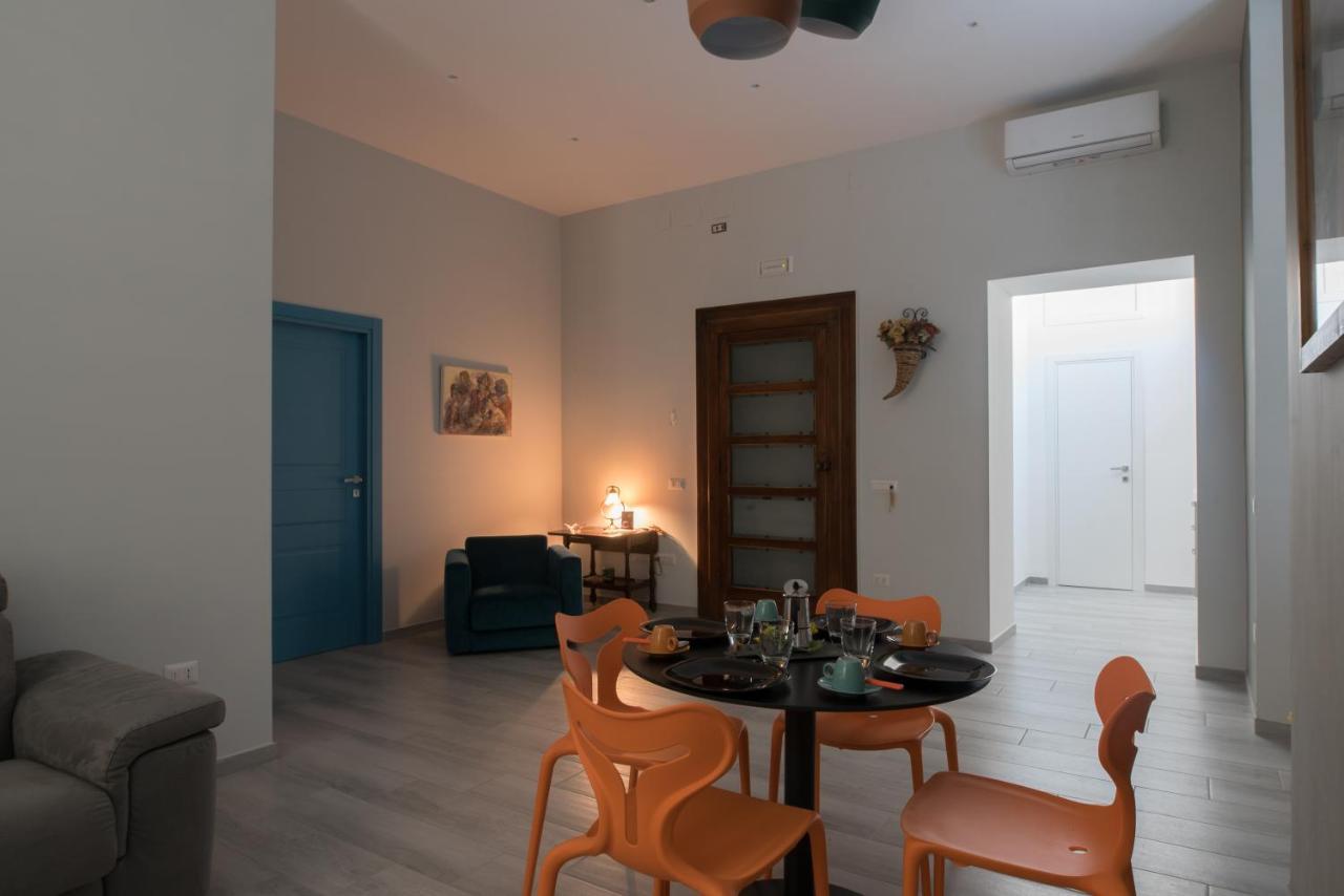 The Luxury Erica'S Apartment Neapel Exterior foto